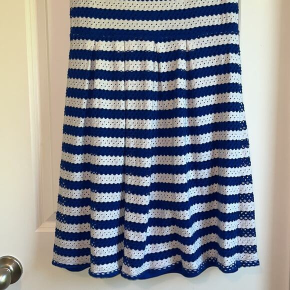 ELLE Striped Eyelet Dress - Picture 3 of 12